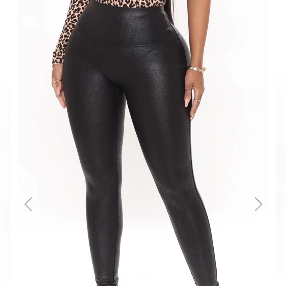 High waist leather leggings (Body sculpting)